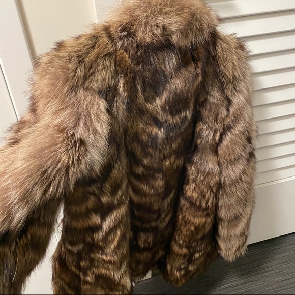 Authentic Fur Coat - Picture 6 of 9